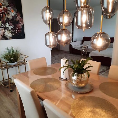 Moderne 3Zimmer Wohnung, In Koenigsbrunn Bei Augsburg Екстериор снимка