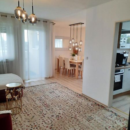 Moderne 3Zimmer Wohnung, In Koenigsbrunn Bei Augsburg Екстериор снимка