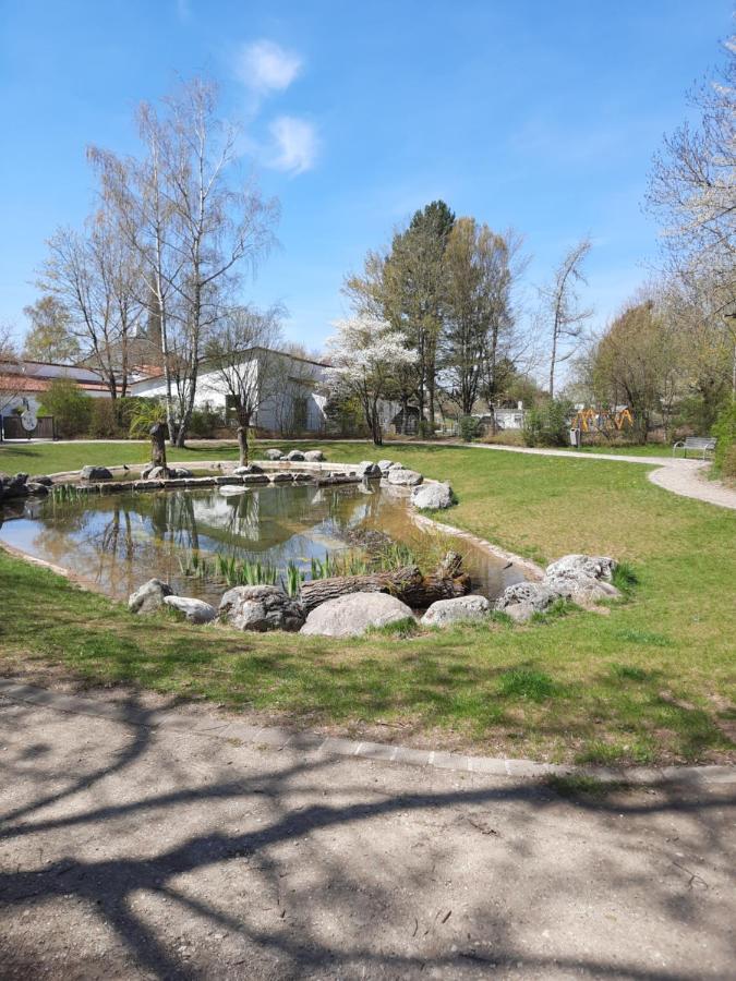 Moderne 3Zimmer Wohnung, In Koenigsbrunn Bei Augsburg Екстериор снимка