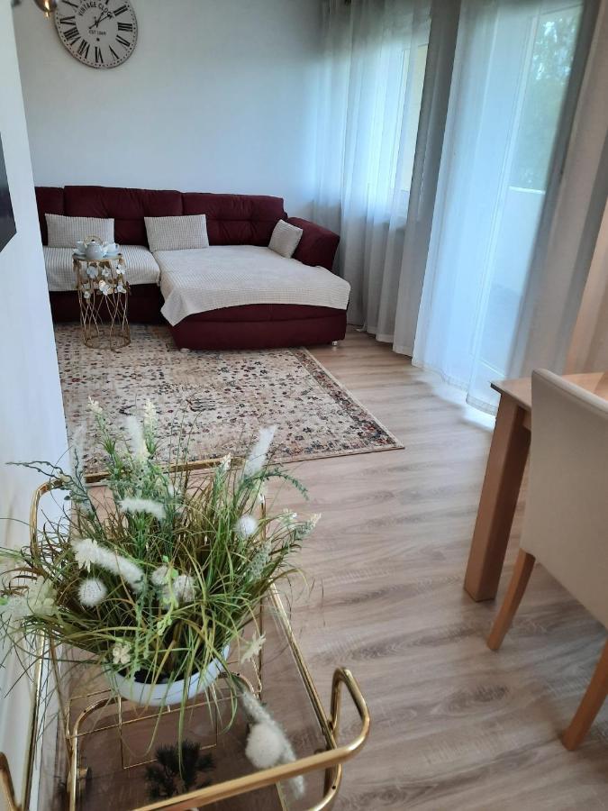 Moderne 3Zimmer Wohnung, In Koenigsbrunn Bei Augsburg Екстериор снимка