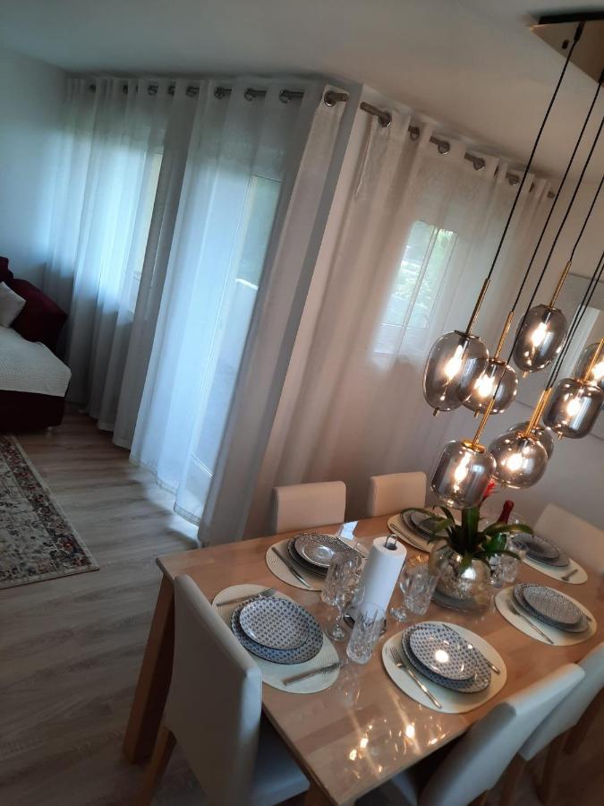 Moderne 3Zimmer Wohnung, In Koenigsbrunn Bei Augsburg Екстериор снимка