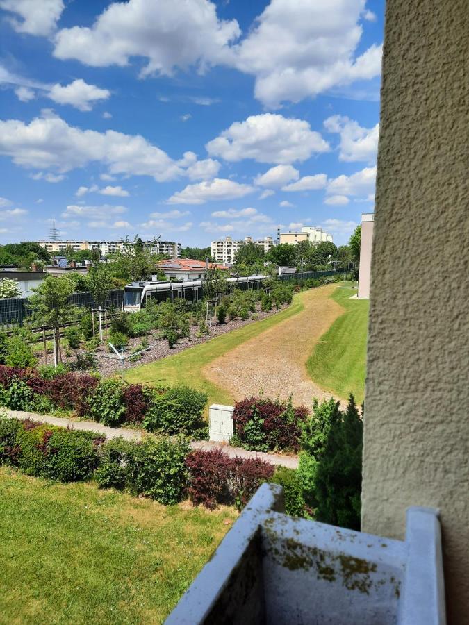Moderne 3Zimmer Wohnung, In Koenigsbrunn Bei Augsburg Екстериор снимка